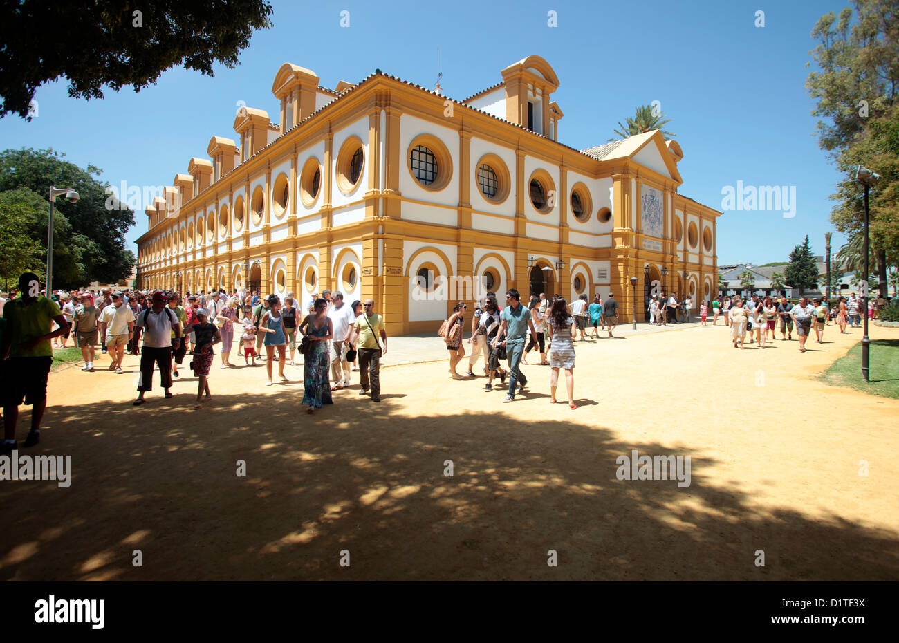 Jerez De La Frontera, Spanien, Besucher aus der königlichen andalusischen Riding School of Art Stockfoto