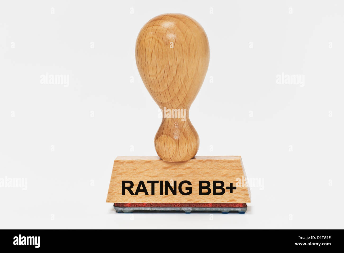 Detail-Foto von einem Stempel mit der Aufschrift Rating BB plus, Hintergrund weiß Stockfoto