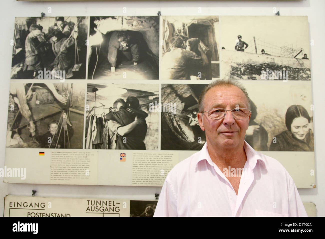 Porträt von der Flucht Helfer Rudi Thurow in the Berlin Wall Museum, Deutschland Stockfoto