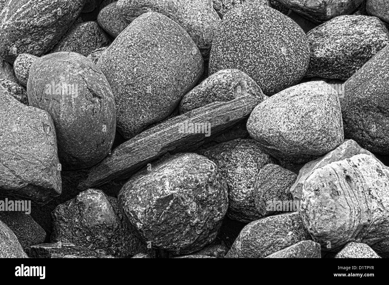 Ein HDR-Bild von Steinen und Felsen.  Das Bild wurde mit fünf einzelne Fotos verarbeitet. Stockfoto