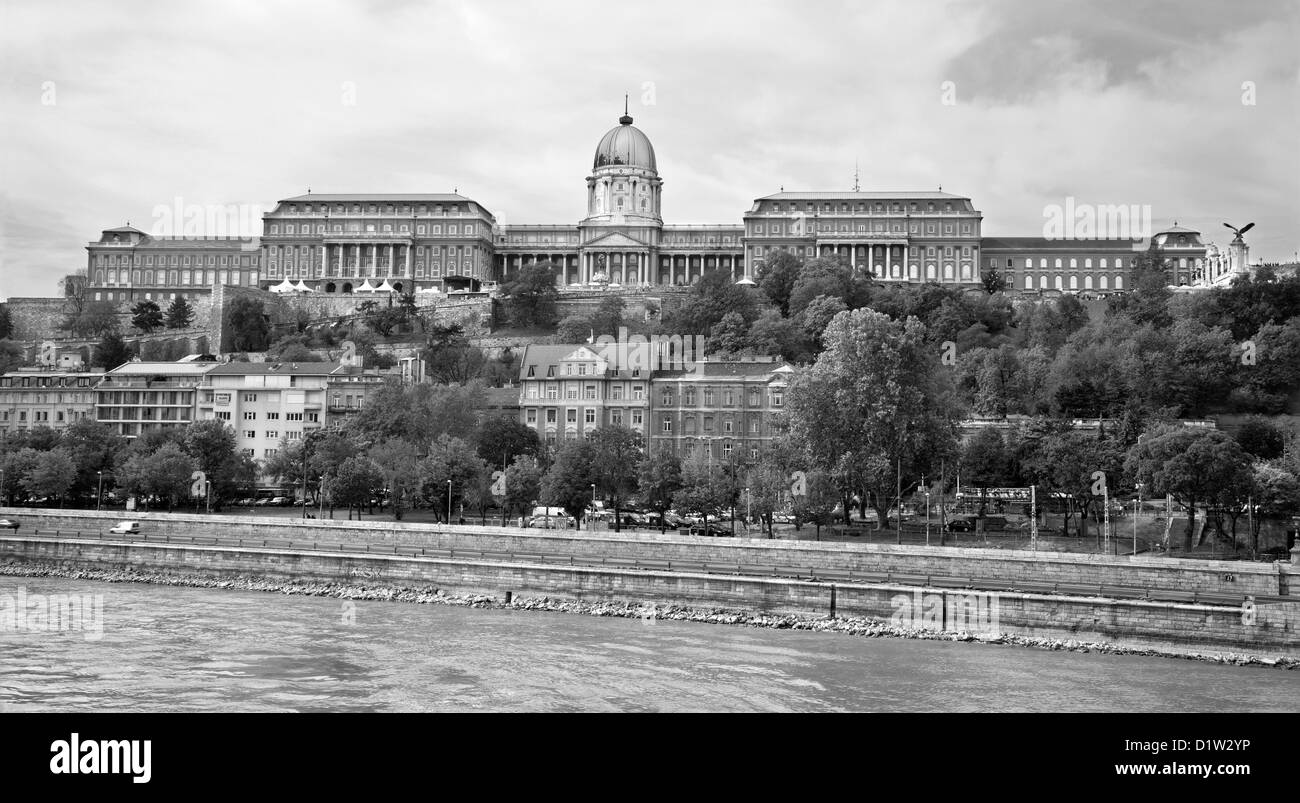 Budapest - Donau und die Burg Stockfoto