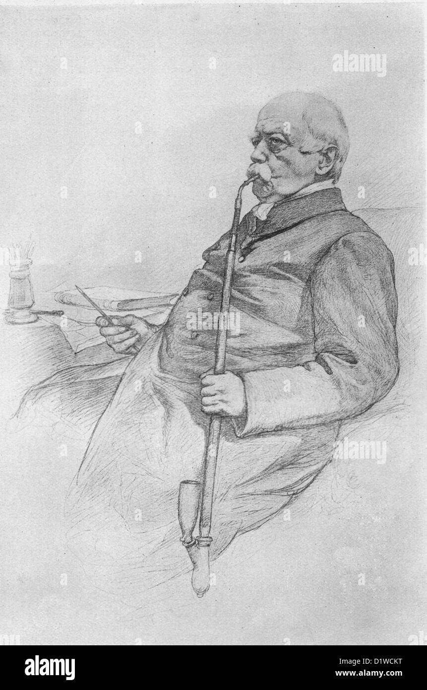 Fürst Bismarck in seinem Arbeitszimmer, raucht eine Pfeife, um 1890 Stockfoto