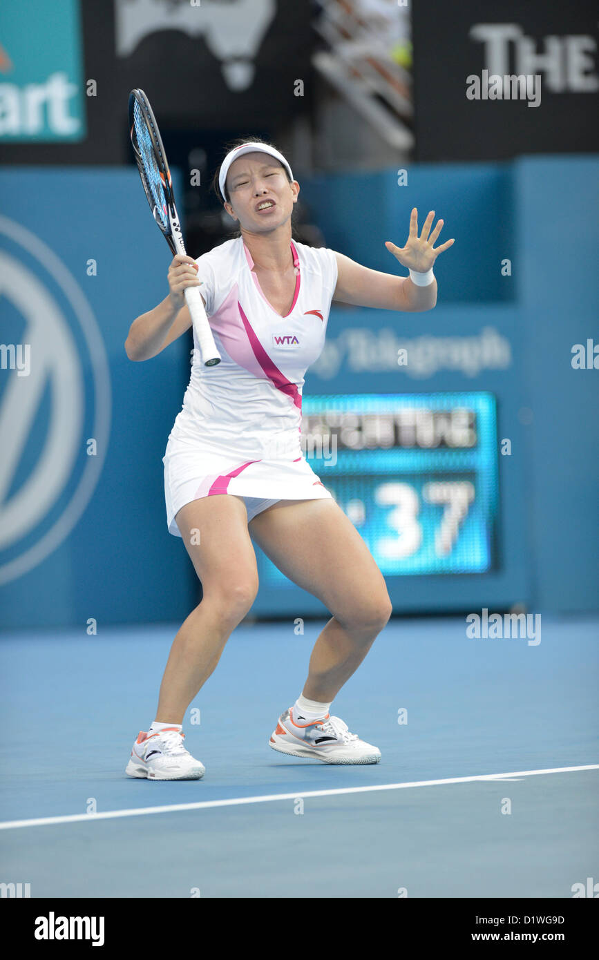 07.01.2013 Sydney, Australia.Jie Zheng (CHN) in Aktion gegen Sam Stosur (AUS) während der Apia International-Tennis-Turnier von Sydney Olympic Park. Stockfoto