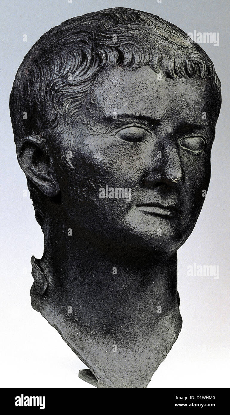 Tiberius (42 v. Chr.-37 n. Chr.). Römischer Kaiser von 14 n. Chr. bis 37 n. Chr.. Büste. Bronze. 1. Jahrhundert n. Chr. Mahón. Museum von Menorca. Spanien. Stockfoto