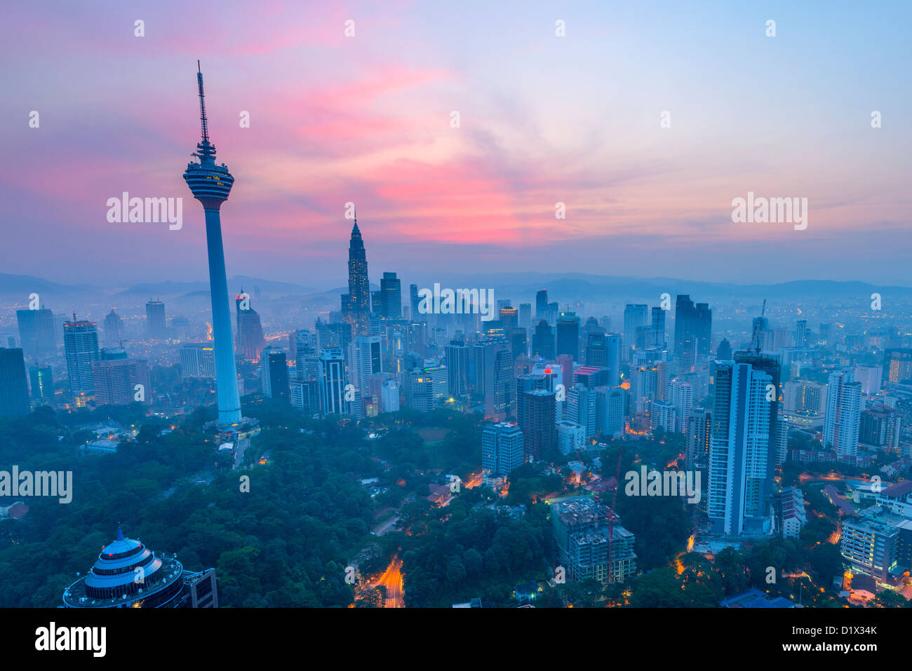 Kuala Lumpur City Centre, KLCC im Morgengrauen. Malaysien Stockfoto