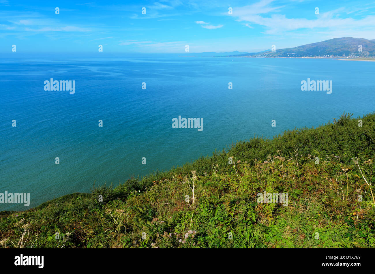 Cardigan Bay von Klippe Barmouth in Gwynedd Wales gesehen. Stockfoto
