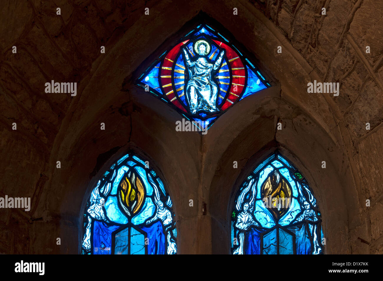 Moderne Glasfenster, St. Michael und alle Engel Kirche, Finmere, Oxfordshire, England, UK Stockfoto