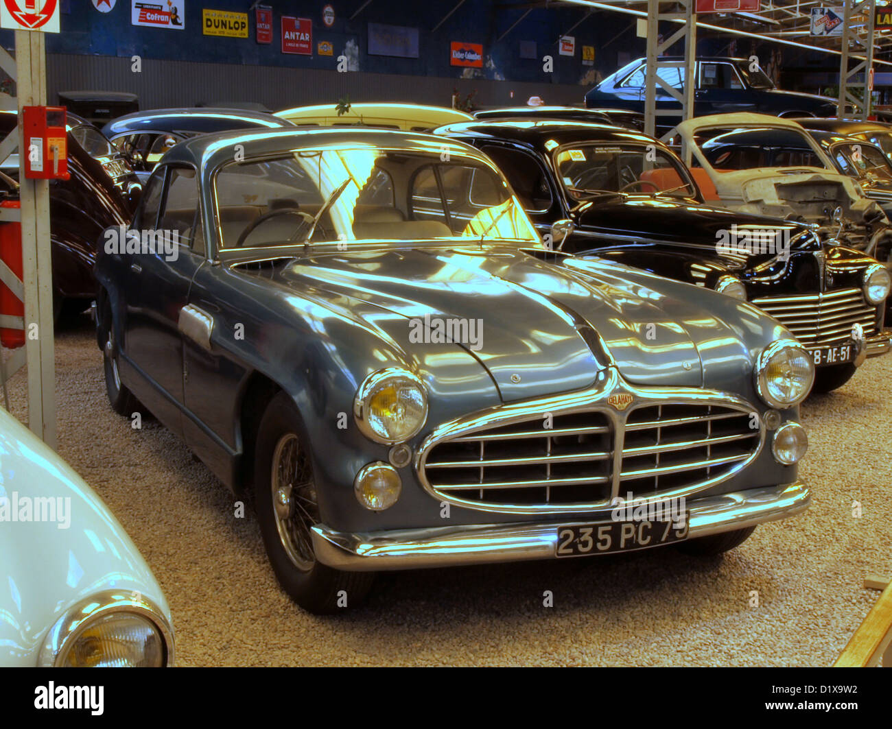 AutomobilMuseum Reims Champagne Delahaye Typ 235 Stockfotografie Alamy