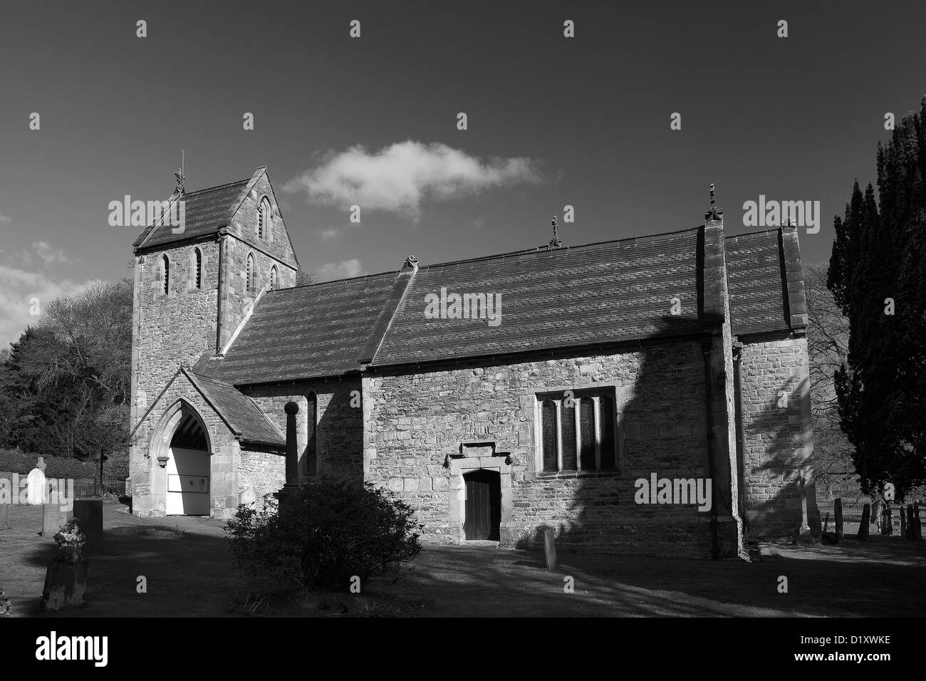 Kirche des Heiligen Kreuzes auf dem Gelände des Ilam Halle im Dorf Ilam, Staffordshire, Peak, Bezirk, National, Park Stockfoto