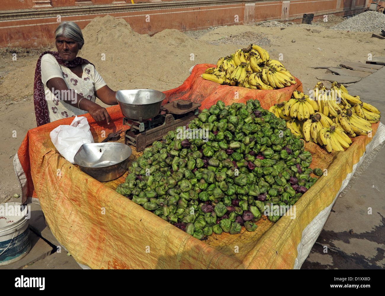 Essen auf einem Markt in Jaipur, Indien Stockfoto