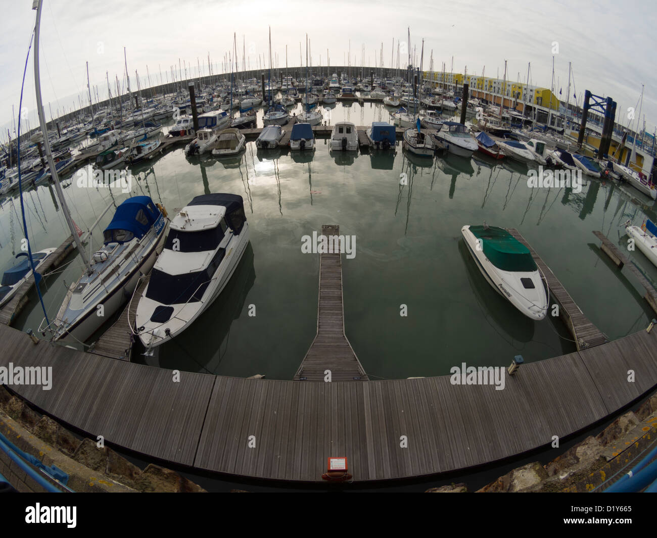 Brighton Marina: Weitwinkel, fisheye Schuss Stockfoto