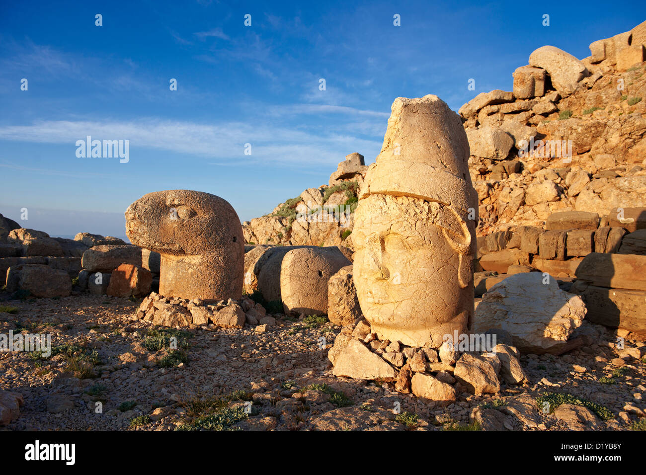 Mount Nemrut Ausgrabungsstätte der Türkei - Adıyaman Grab Statuen Stockfoto