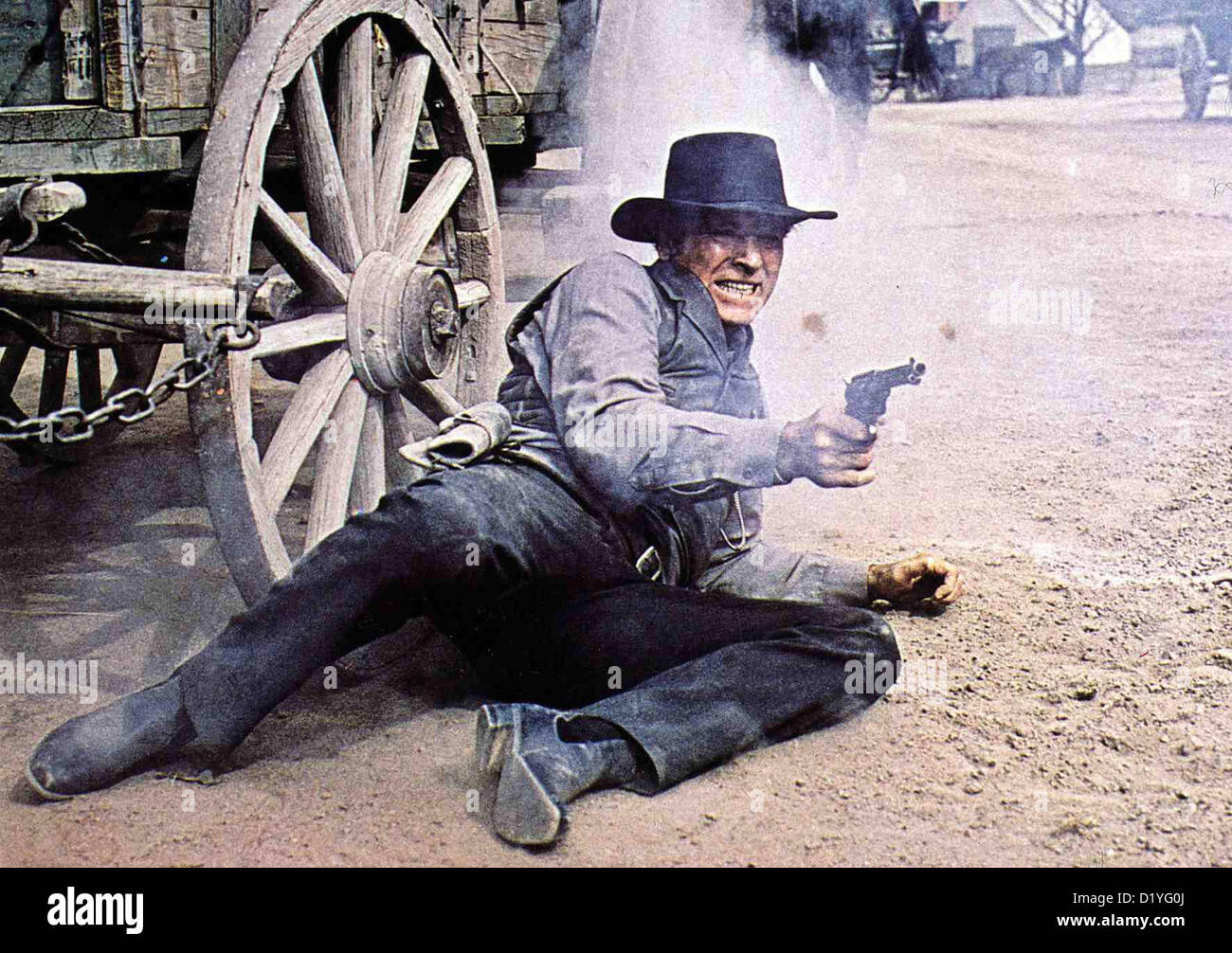 Gesetzeshüter Lawman Burt Lancaster Doch Maddox (Burt Lancaster) Ficht Unbeirrbar Seinen Kampf Gegen die Moerder. Lokale Beschriftung Stockfoto