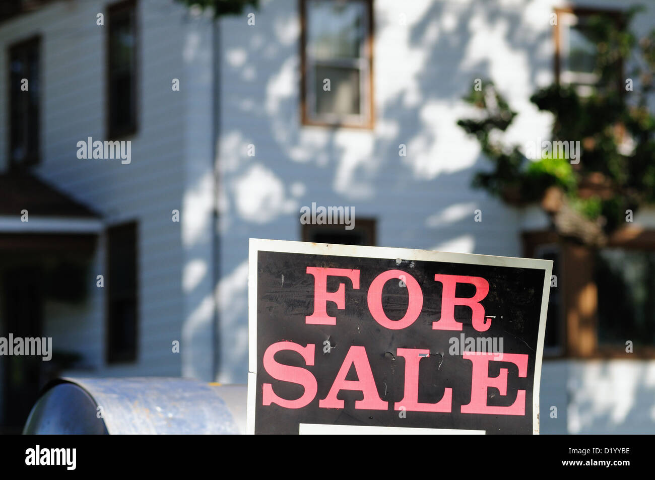 Immobilien Zu Verkaufen - Schild, Illinois, USA. Stockfoto