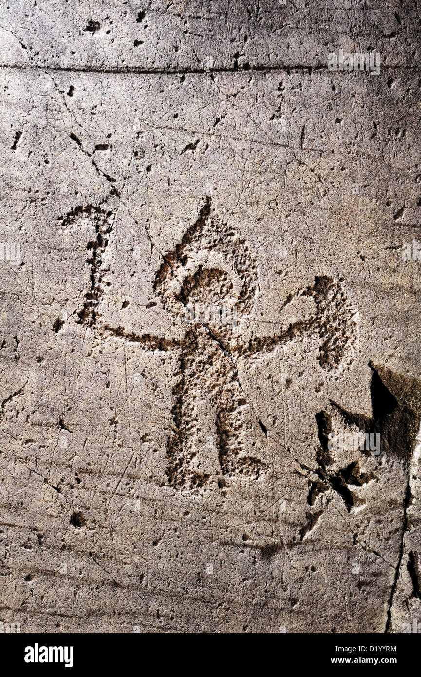 Krieger mit Waffe, Schild und Helm, etruskische Rock zeichnen, Seradina, Val Camonica, UNESCO World Heritage Site Val Camonica, Stockfoto