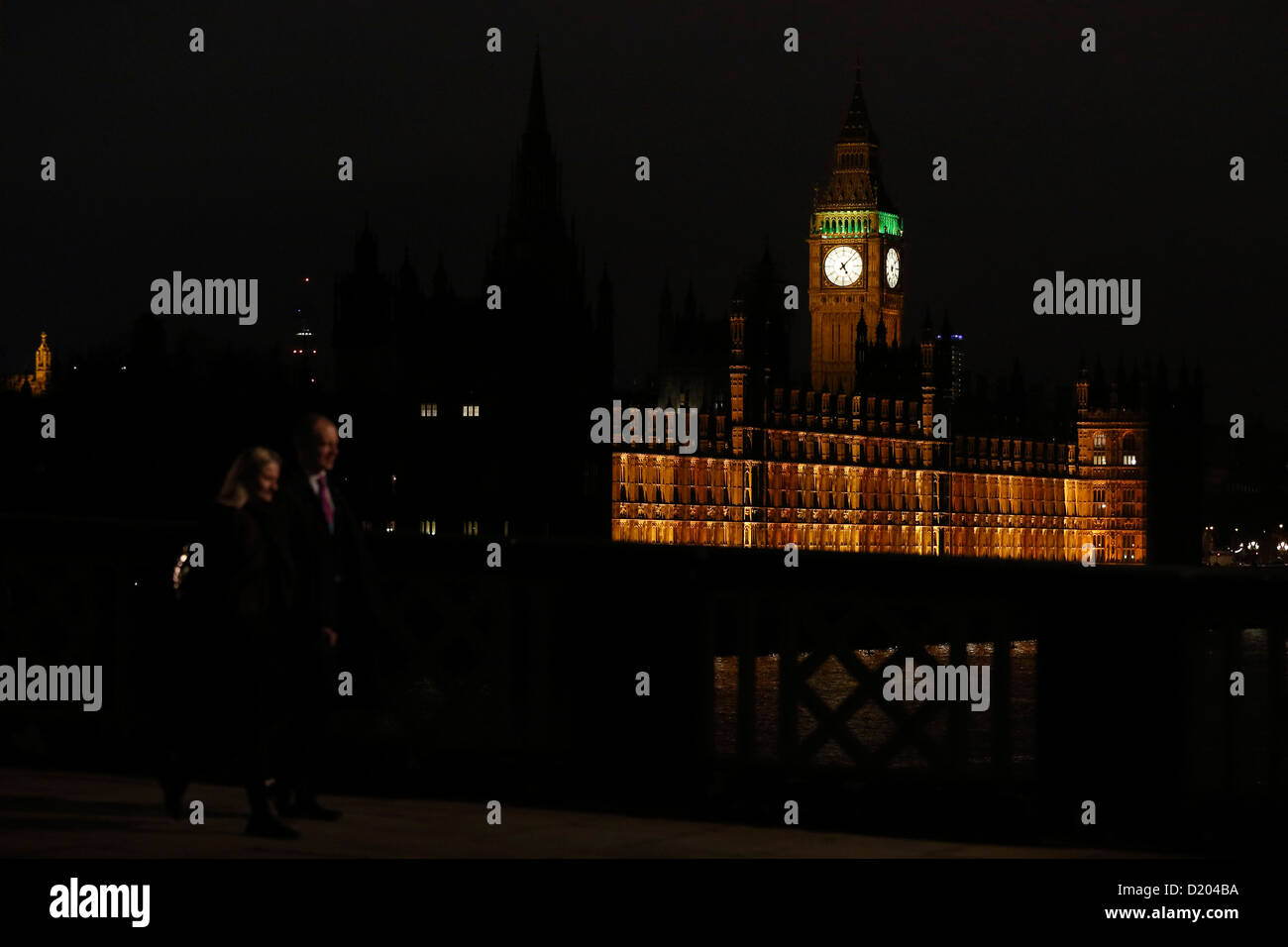 Big Ben Uhrturm von den Houses of Parliament ist am 7. Januar 2013 in Westminister, London abgebildet. Stockfoto