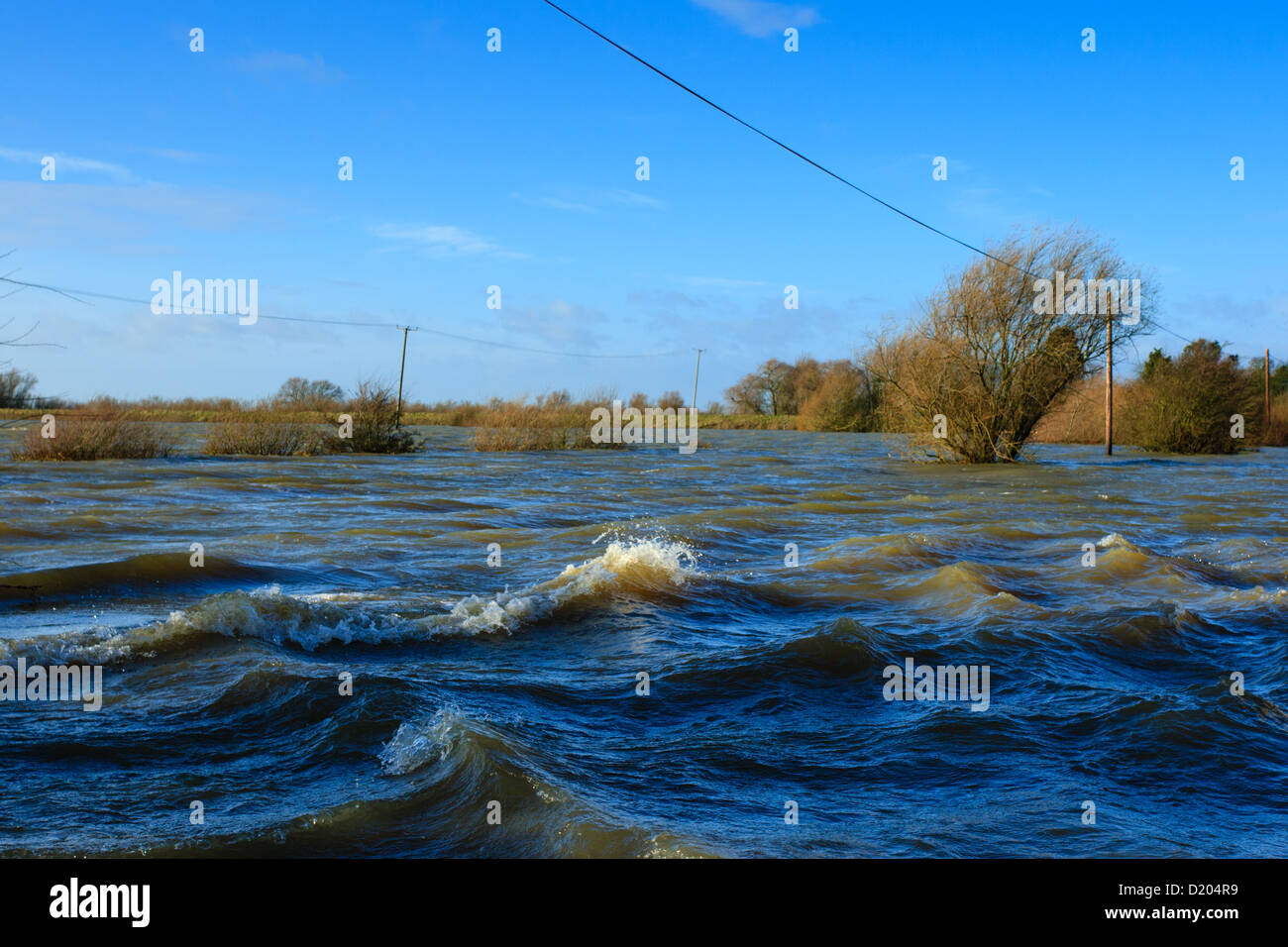 Winter-Hochwasser an der Ouse wäscht im Sutton Gault, Cambridgeshire, England Stockfoto
