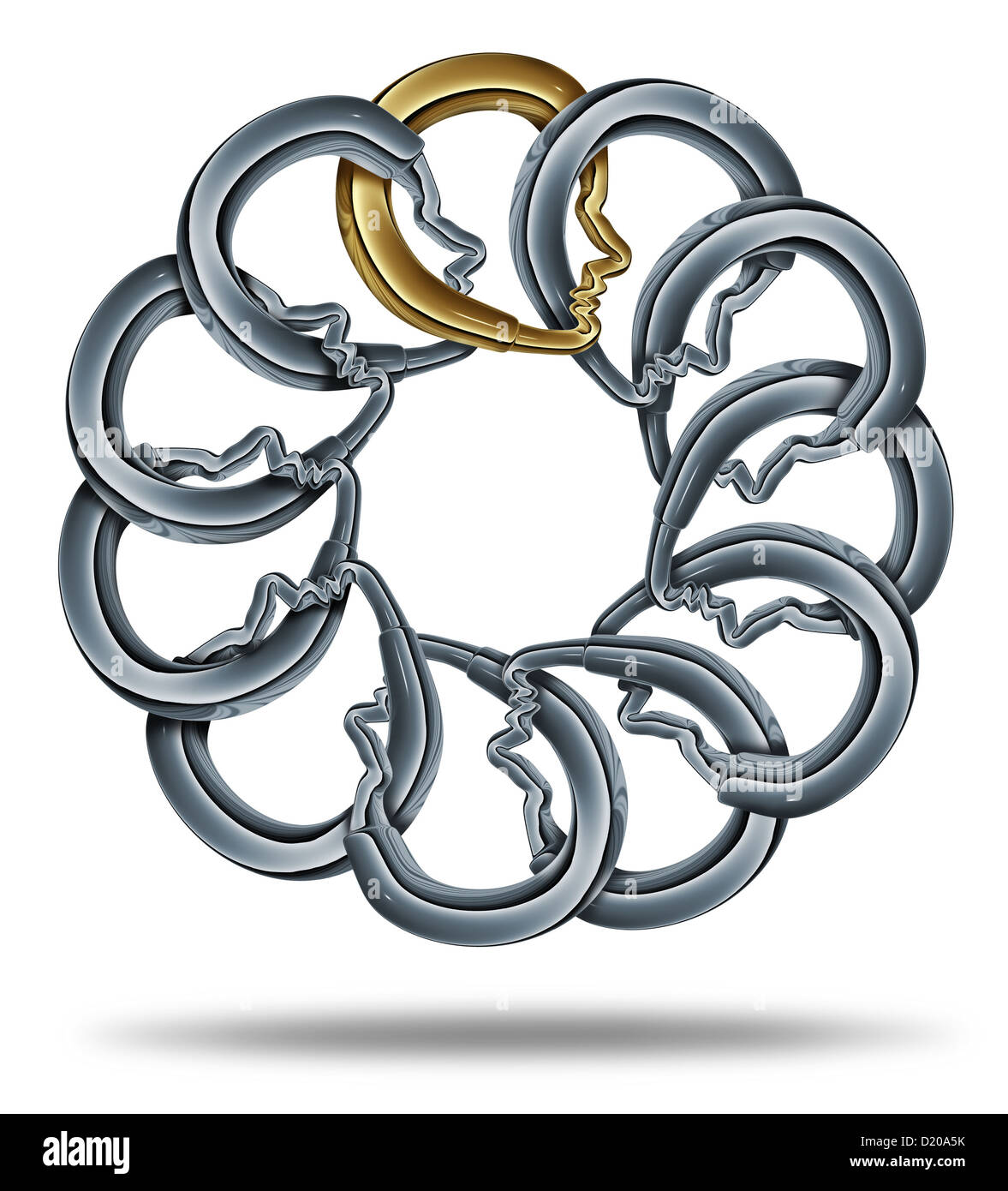 Gruppe Verknüpfung von Gold und Silber Metall als verbundene Kettenglieder in Form einer drei dimensionalen Menschenkopf zusammengeführt werden für ein starkes Team Geschäftspartnerschaft und finanzielle Sicherheit. Stockfoto