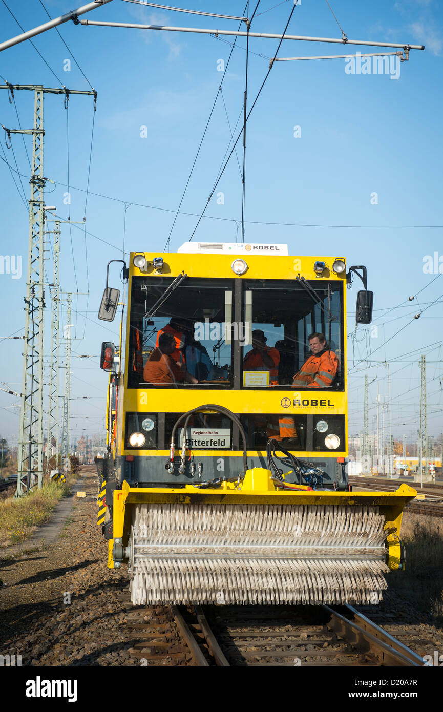Robel bahnbaumaschinen gmbh Fotos und Bildmaterial in hoher Auflösung