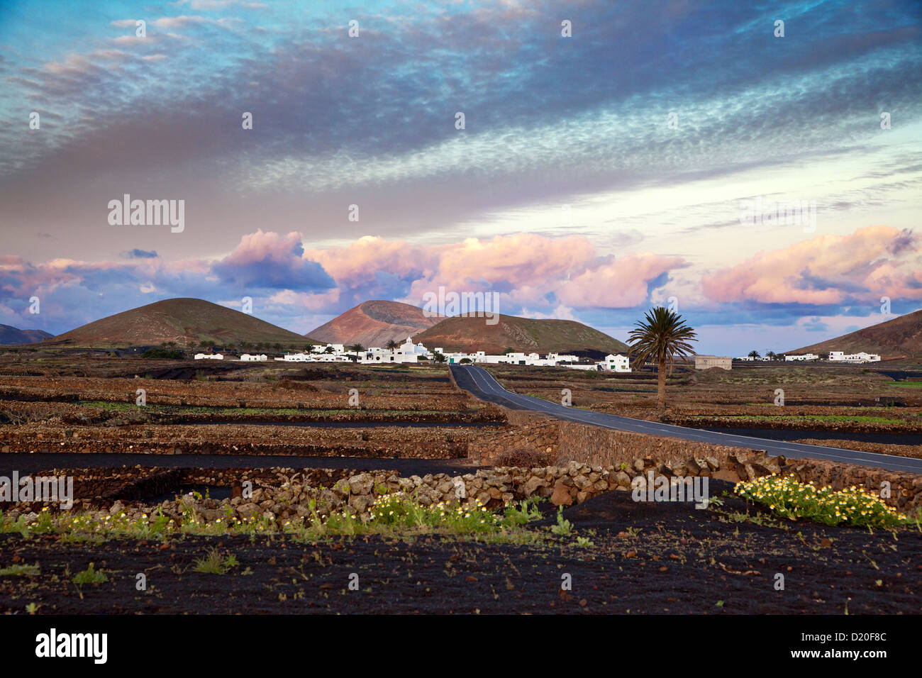 Mancha Blanca Village Stockfotos und bilder Kaufen Alamy