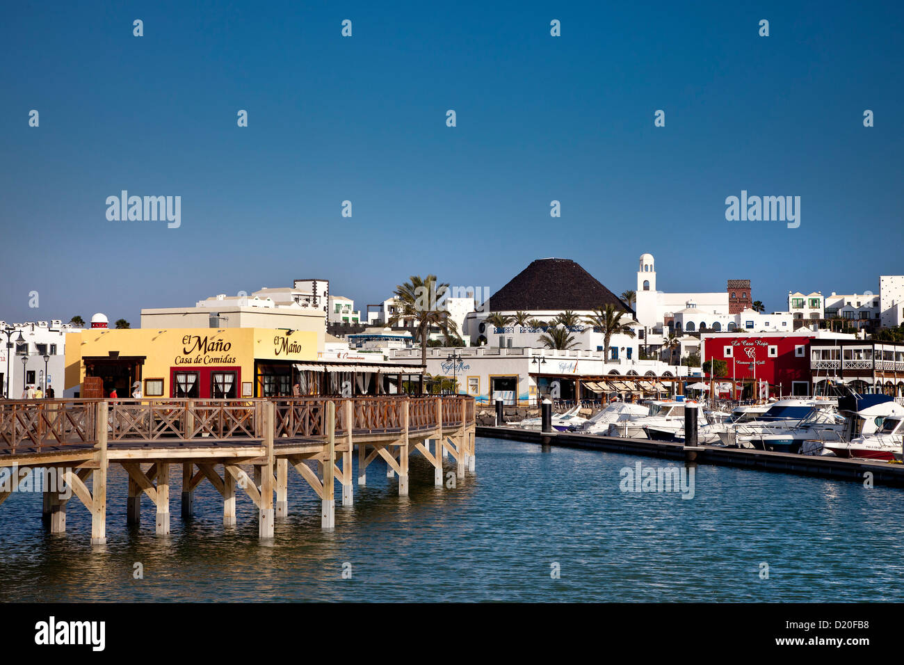 Ansicht des neuen Hafens Marina Rubicon, Playa Blanca, Lanzarote, Kanarische Inseln, Spanien, Europa Stockfoto