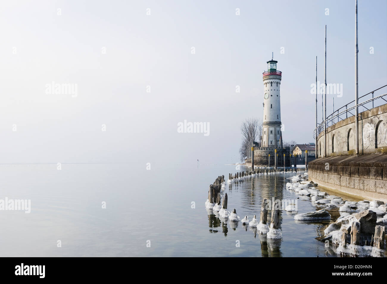 Hafeneinfahrt mit Leuchtturm, Lindau, Bodensee, Bayern, Deutschland Stockfoto