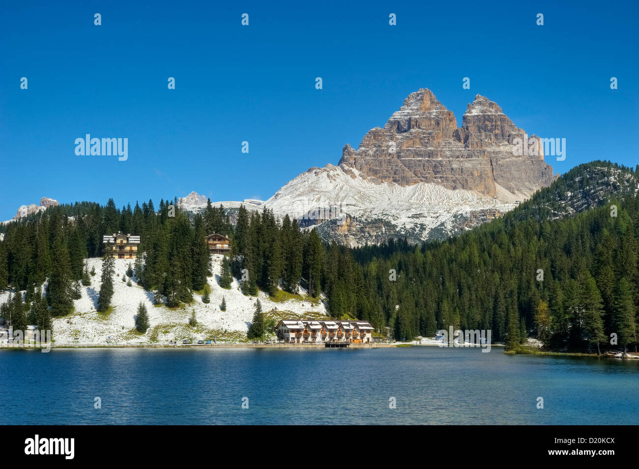 see-misurinasee-mit-tre-cime-di-lavaredo-dolomiten-s-dtirol-italien