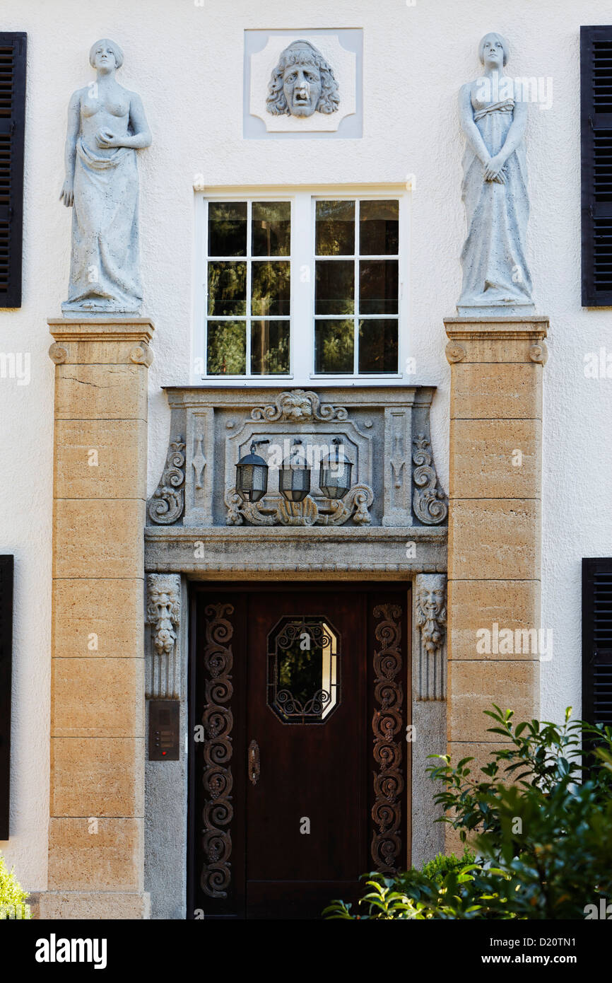 Eingang eines Hauses in Marsopstrasse, Obermenzing, München, Upper Bavaria, Bayern, Deutschland, Europa Stockfoto