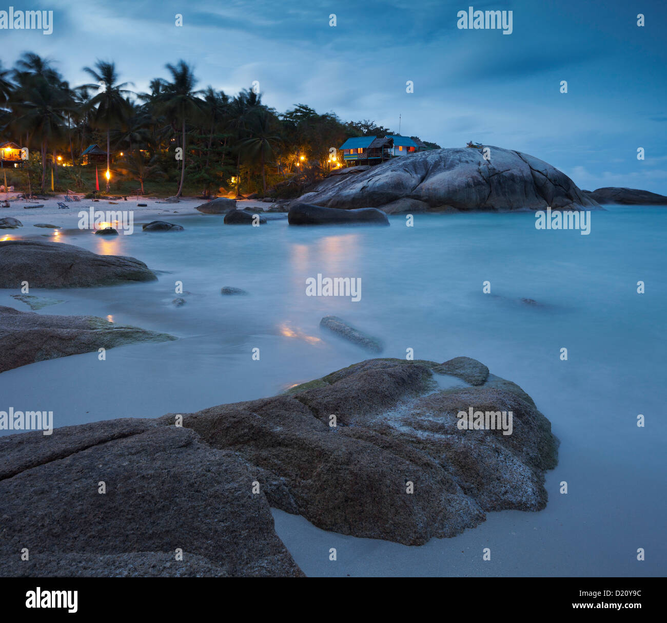 Baumhaus Bungalows am Strand Thong Reng, Insel Koh Phangan, Thailand Stockfoto