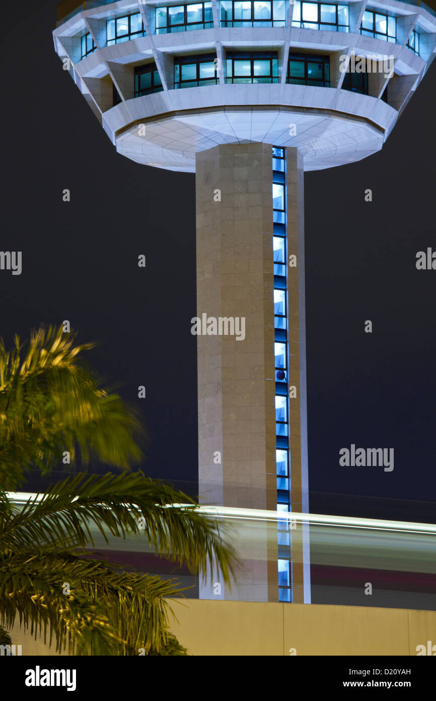 Singapore Changi International Airport in der Nacht, Singapur Stockfoto
