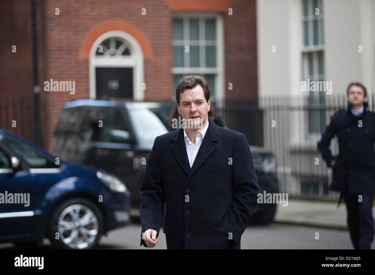 Downing Street, London, UK 11. Januar 2013 Bild zeigt George Osborne Schatzkanzler Downing Street in London, Großbritannien zu verlassen. Bildnachweis: Jeff Gilbert/Alamy Live-Nachrichten Stockfoto