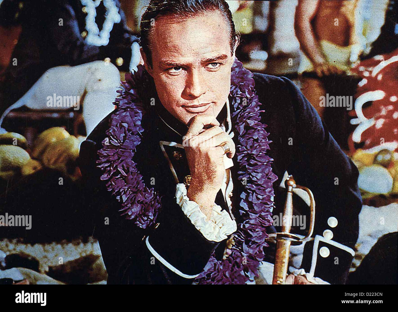 Meuterei Auf Der Bounty Mutiny auf Bounty Marlon Brando Auf der Rueckfahrt Sieht Sich Fletcher ChristianFletcher Christian Stockfoto