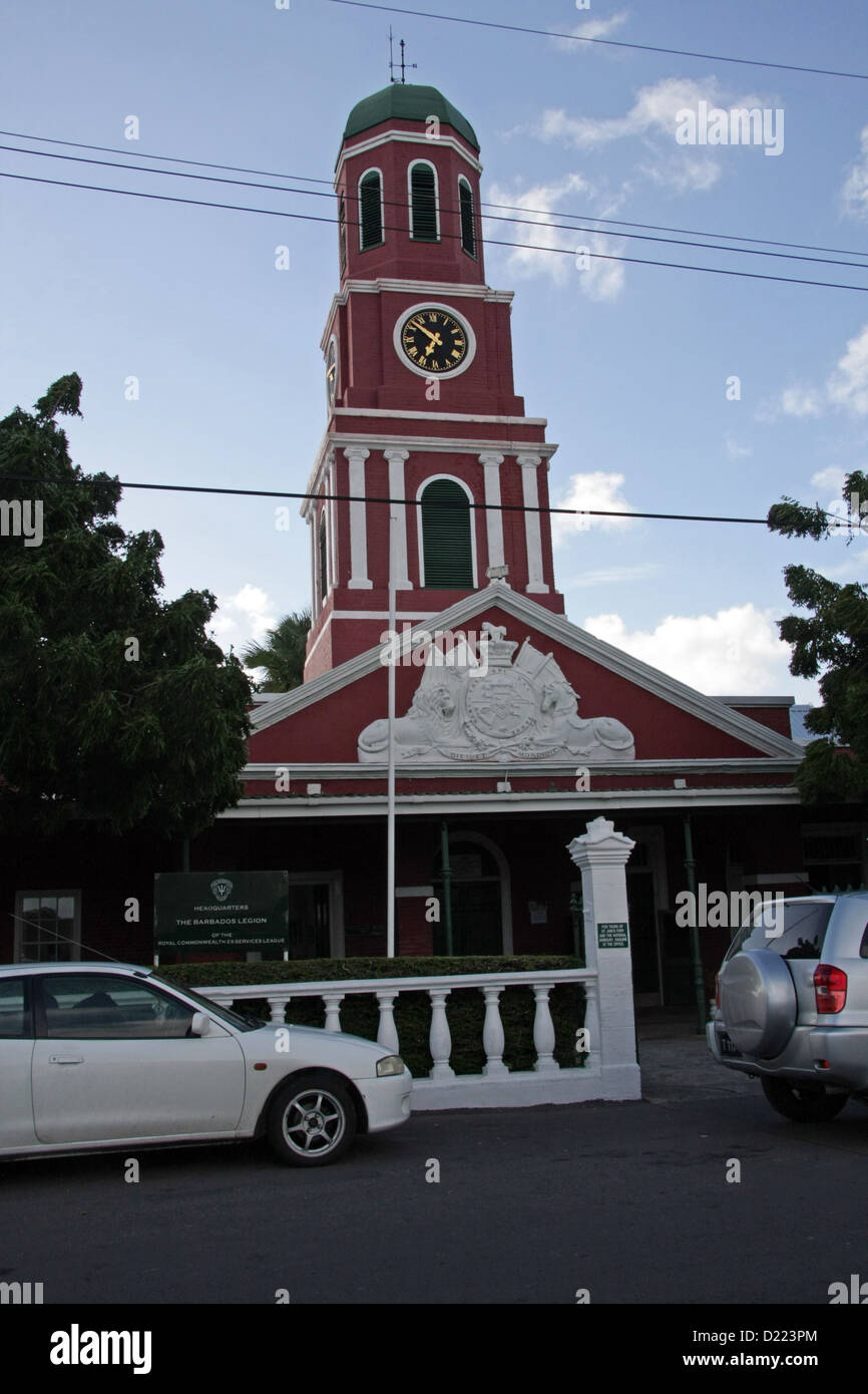 die Legion Uhrturm Wachhaus am Garrison Savannah Rennbahn in der Nähe von Bridgetown, Barbados Stockfoto