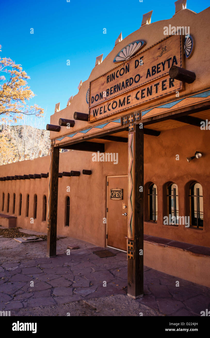 Das Welcome-Center im Chimayo in New Mexico Stockfoto