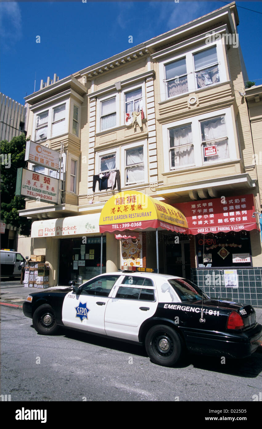 San Francisco Polizei Parkplätzen vor dem chinesischen Restaurant auf Vallejo Str. in Nordstrand Stockfoto