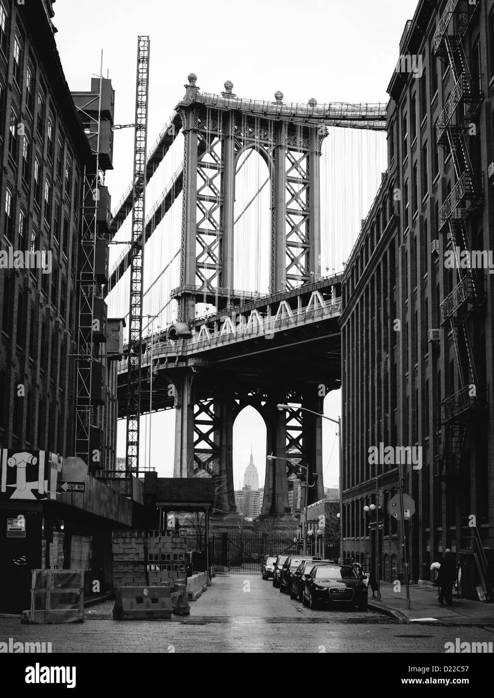 Manhattan Bridge von DUMBO, South Brooklyn. Berühmte Aufnahme von Once Upon a Time in America – in schwarz und weiß. Stockfoto