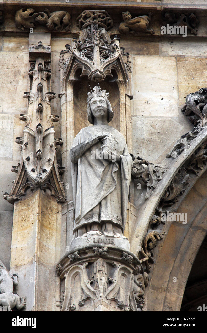 Statue von Saint-Louis, Saint Germain Auxerrois Kirche, Paris Stockfoto