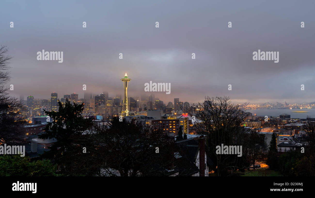 Seattle im Morgengrauen gesehen von Kerry Park, Washington, USA Stockfoto