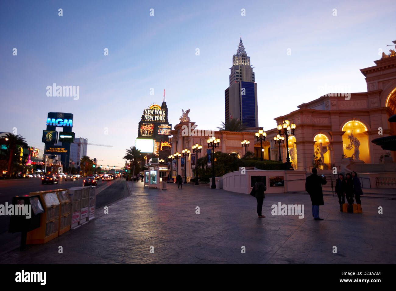 relativ leer Südende des Las Vegas Boulevard Strip entlang der Abenddämmerung Nevada Usa Stockfoto