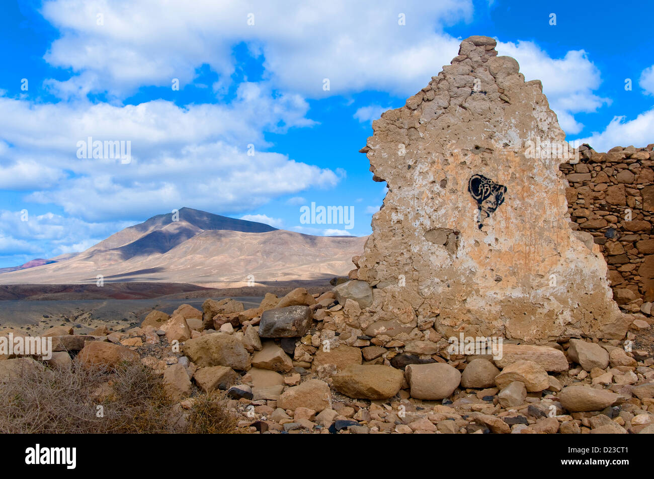 Haus in Trümmern, Papagayo Strand, Lanzarote, Kanarische Inseln, Spanien Stockfoto