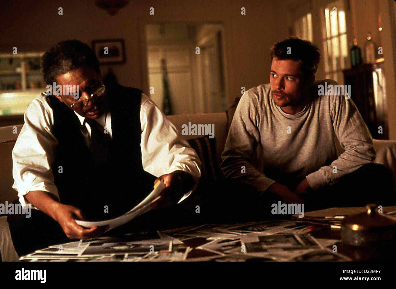 Sieben sieben Morgan Freeman, Brad Pitt Der Kurz Vor der Pensionierung Stehende Cop Somerset (Morgan Freeman, l) Und sein Stockfoto