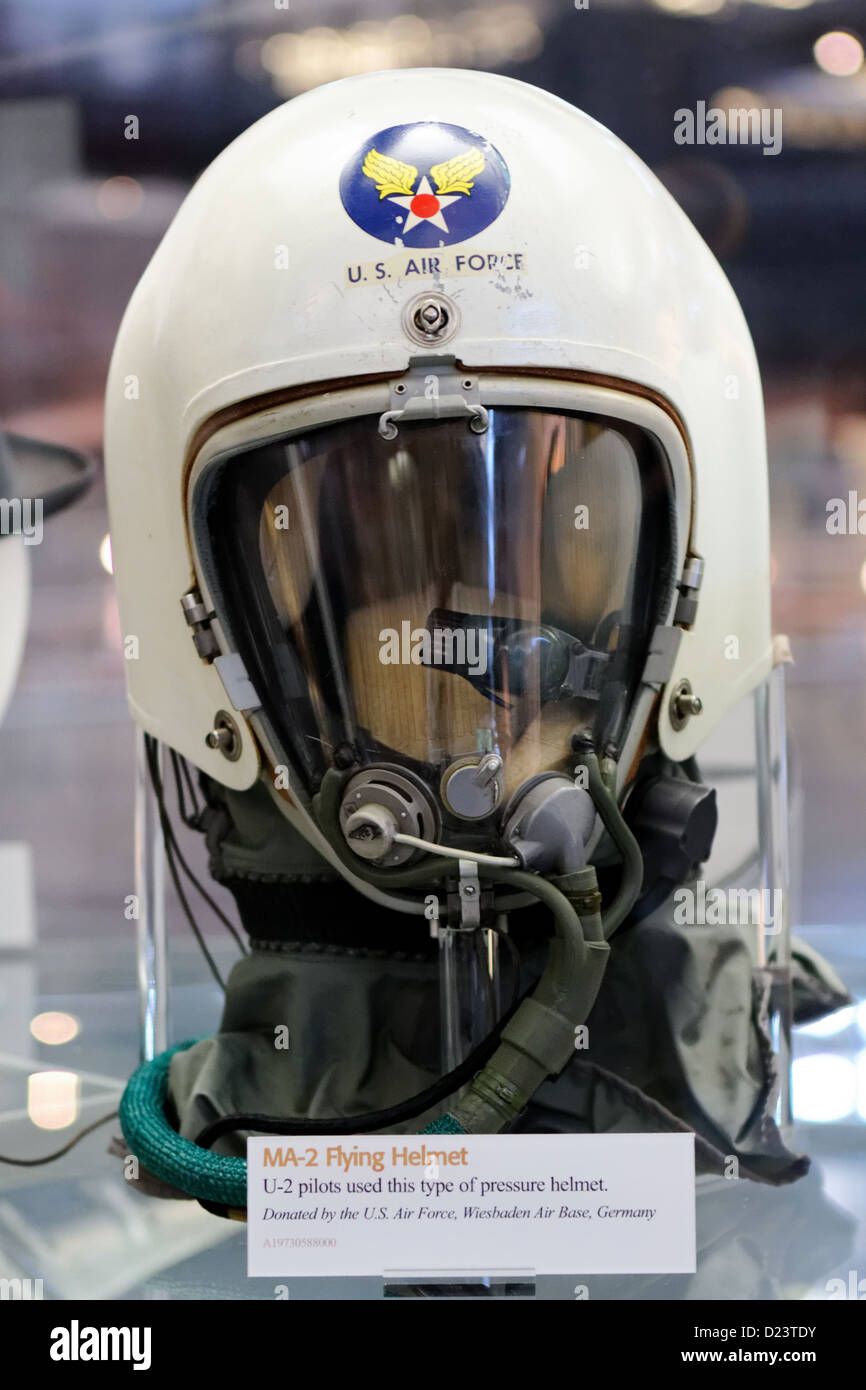 U-2 pilot unter Druck stehenden Helm aus dem kalten Krieg. Stockfoto