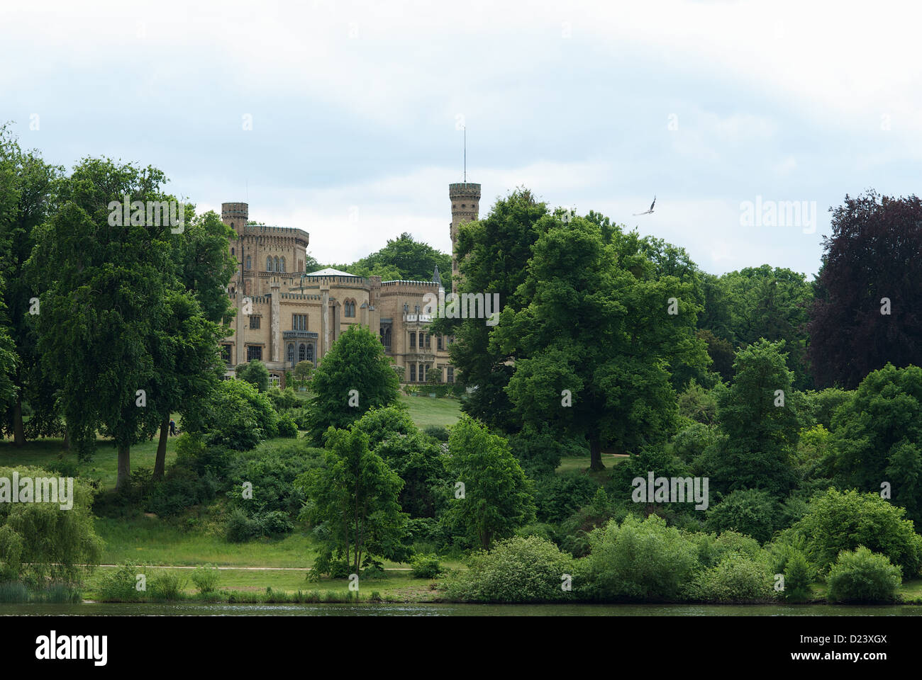 Potsdam, Deutschland, schauen Sie sich Babelsberg Palace der Havel Stockfoto
