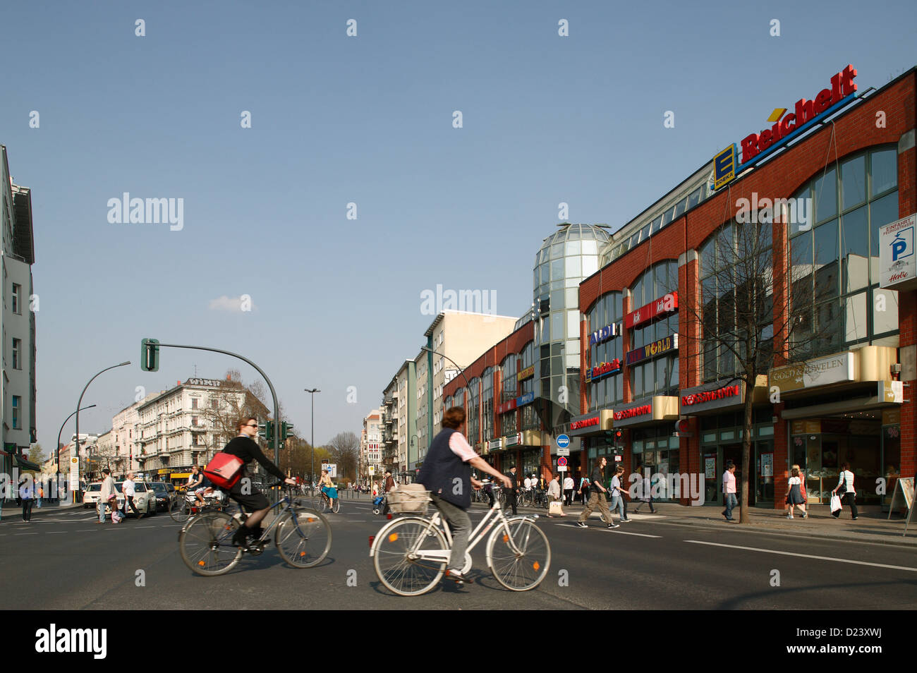 Berlin, Deutschland, Kaiser Wilhelm Passage in der Hauptstraße Stockfoto