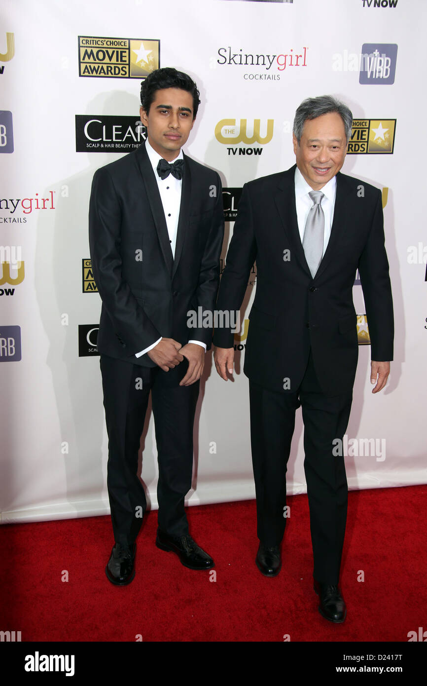 Director Ang Lee (R) und indischen Schauspieler Suraj Sharma erreichen die 18. Annual Critics' Choice Awards an The Barker Aufhänger in Santa Monica, USA, am 10. Januar 2013. Foto: Hubert Boesl/dpa Stockfoto