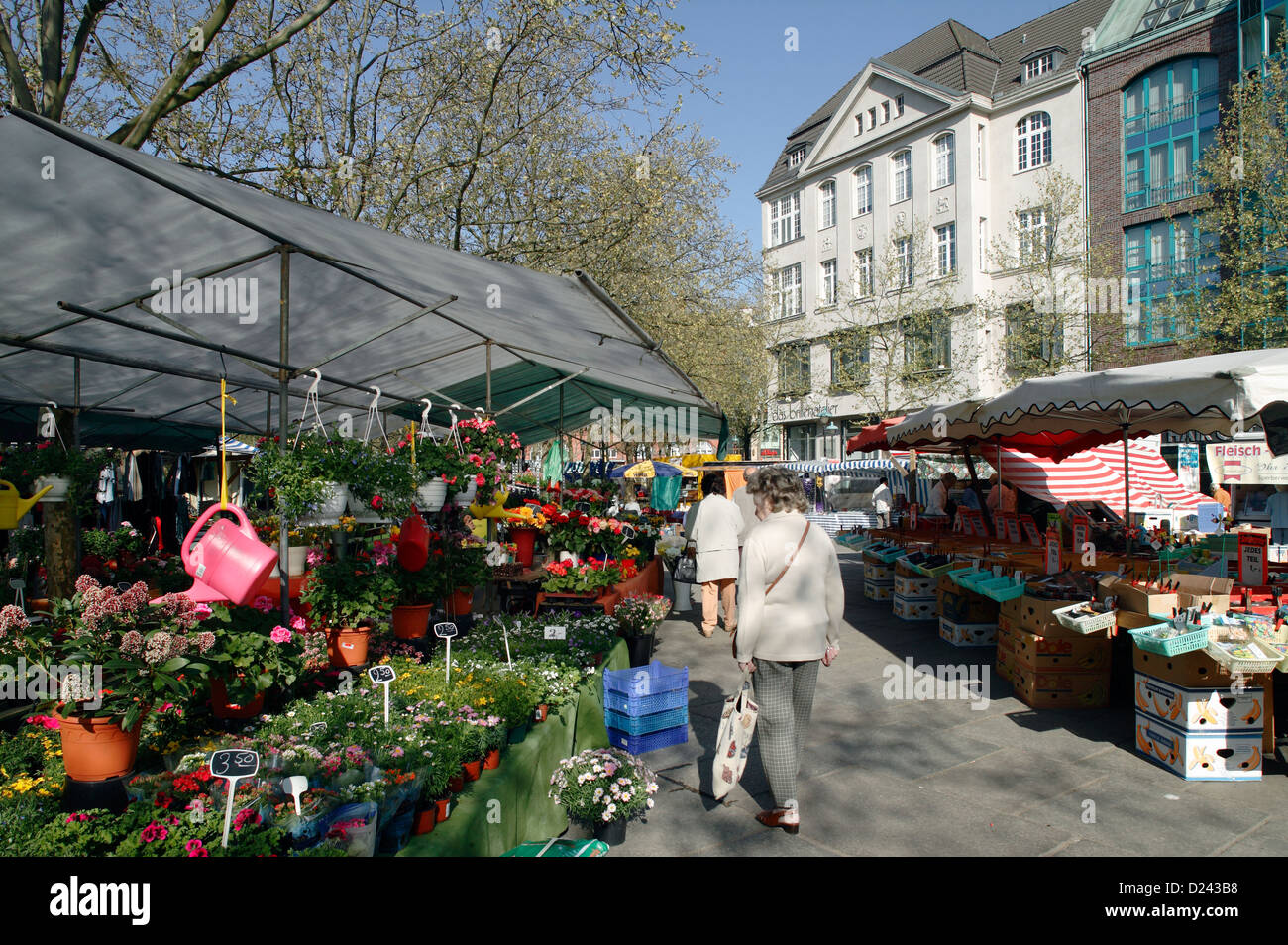 Berlin, Deutschland, Wochenmarkt vor dem Rathaus Steglitz Stockfoto