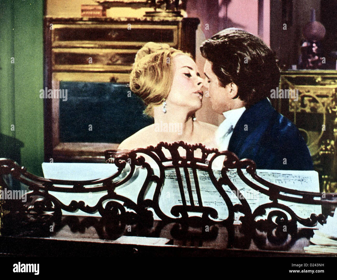 Nur Wenige Sind Auserwaehlt Lied ohne End Geneviève Page, Dirk Bogarde Doch Liszt (Dirk Bogarde) wird Auch ausserhalb Stockfoto