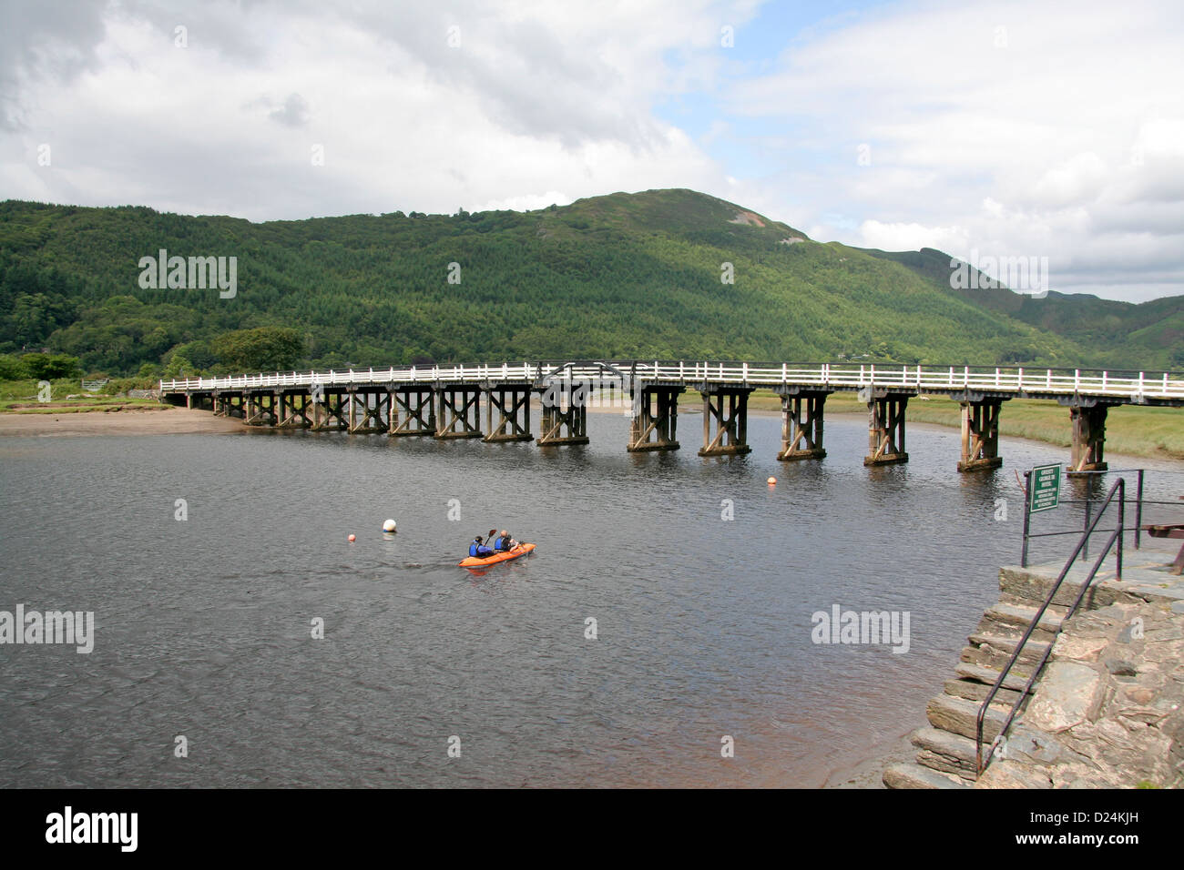 Maut-Brücke von 1879 Afon Mawddach Penmaenpool Gwynedd Wales UK Stockfoto