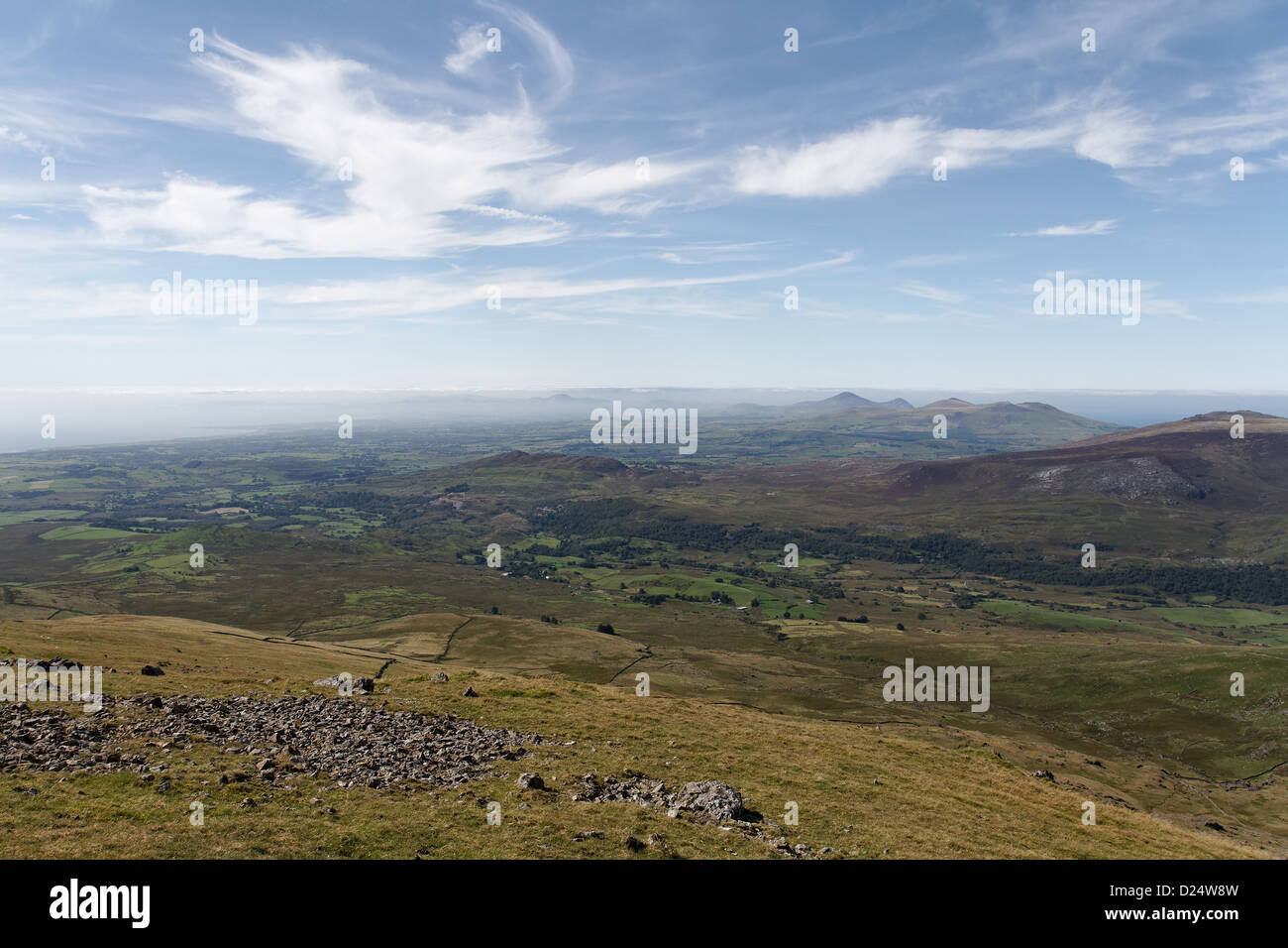 Blick in Richtung Halbinsel Lleyn von Moel Hebog, Snowdonia Stockfoto