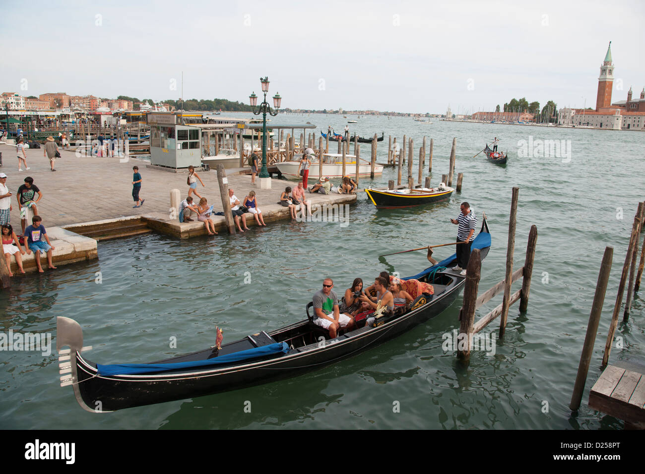 Isola della Guidecca, Gondel, Boot, Schiff, Haus, Fluss, Canale Grande, Venezia, Veneto, Italien, Europa Stockfoto